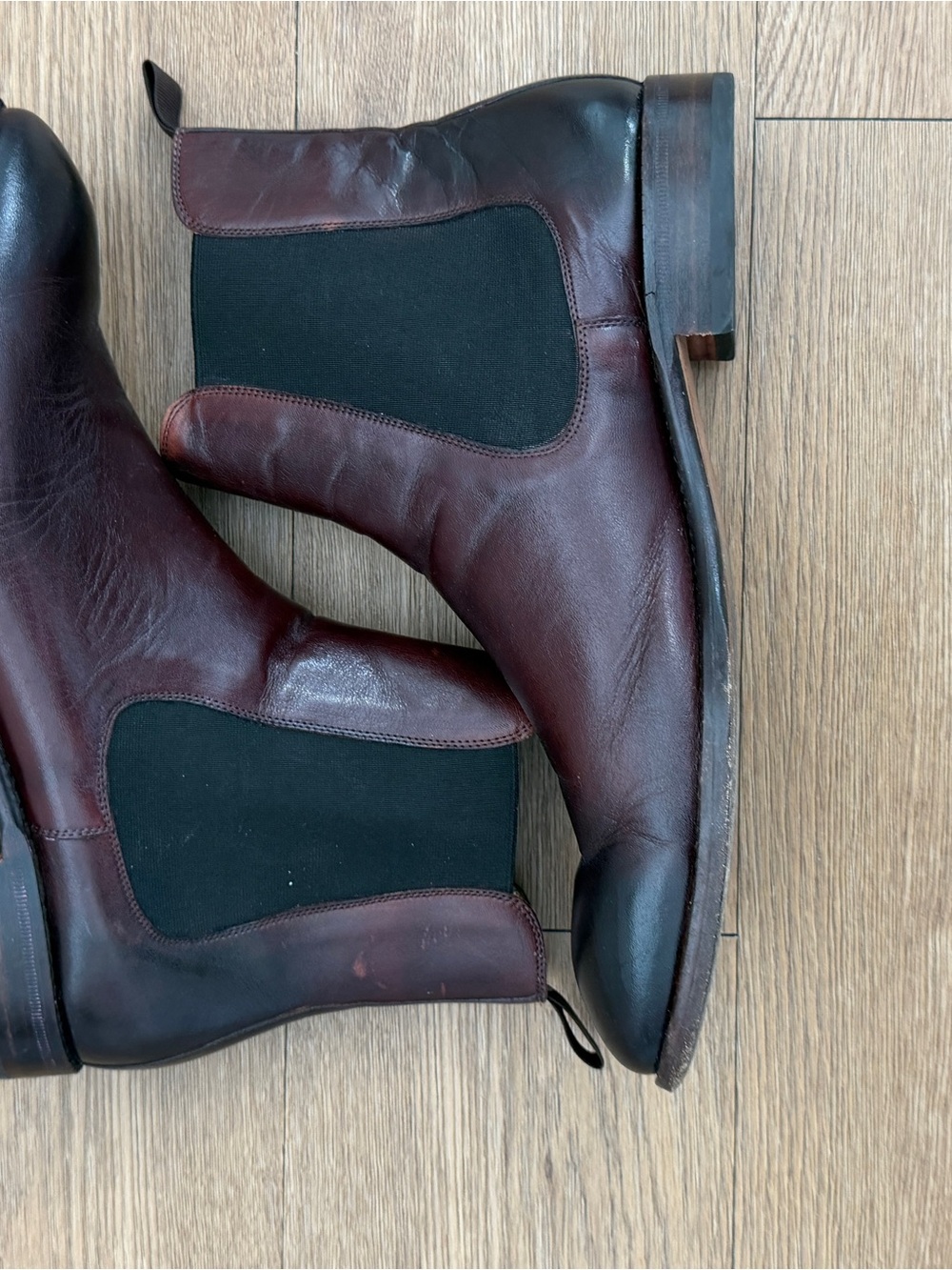 Beckett Simonon Men's Chelsea Boots in Burgundy and Black